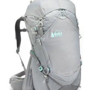 REI Flash 45 women’s Backpacking Pack